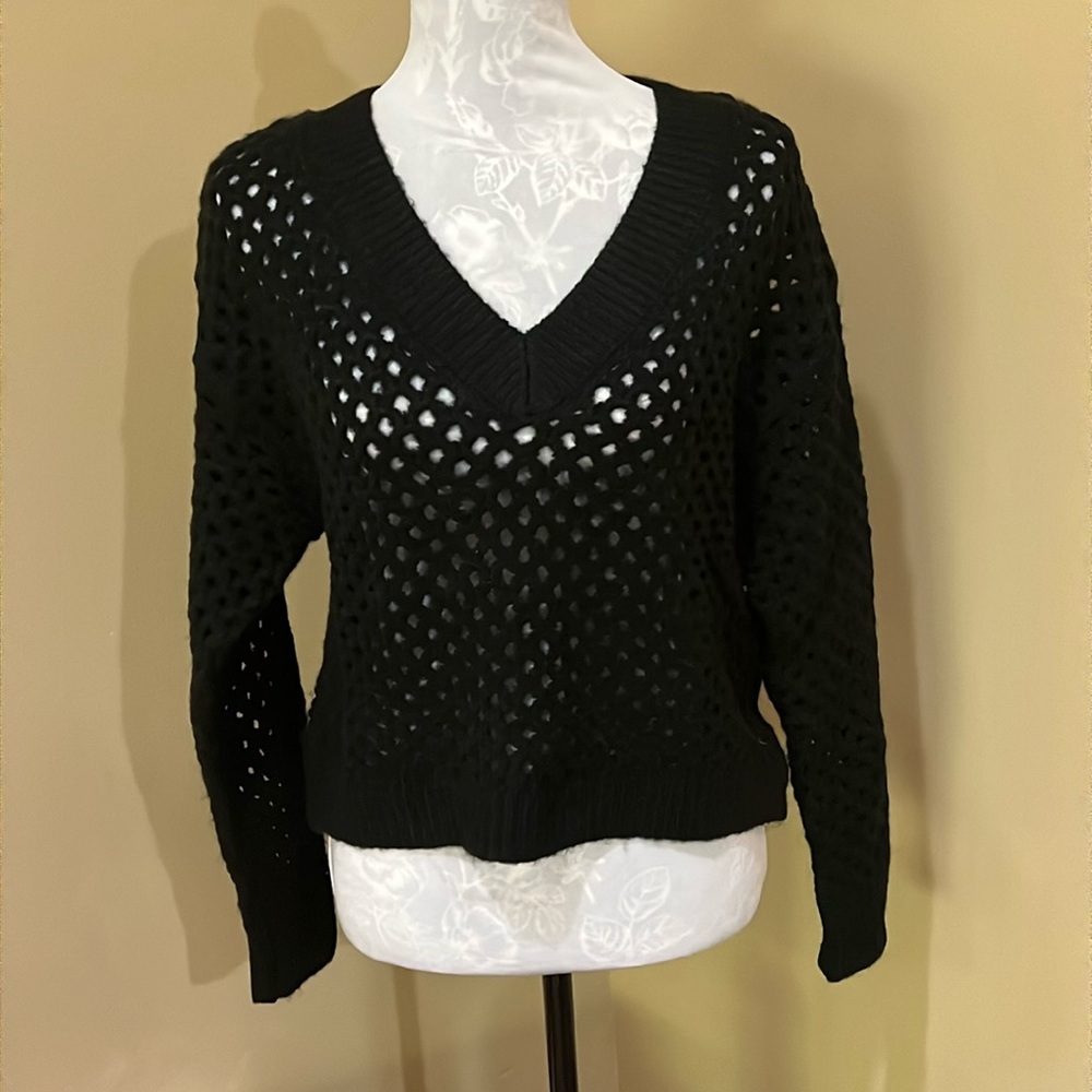 Black slouchy cable knit pullover V neck sweater by Universal thread
